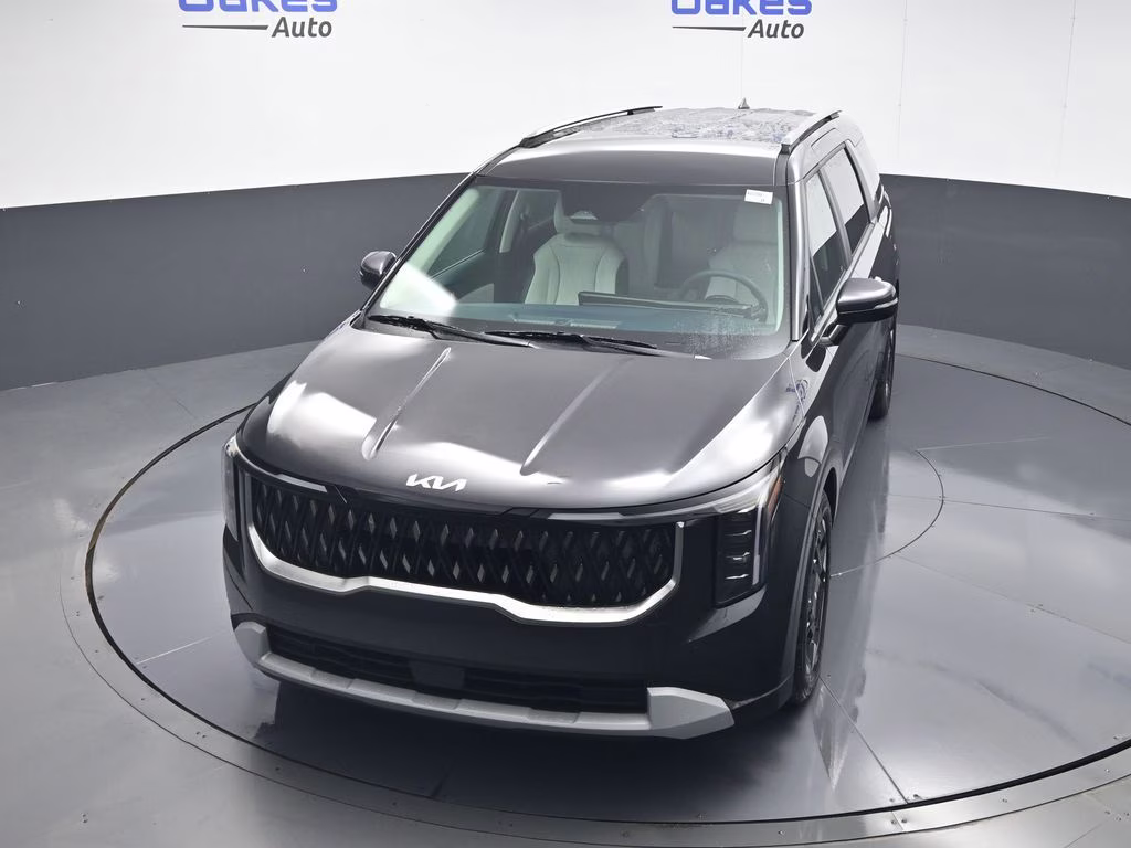 2026 Panthera Metal Kia Carnival EX FWD Van