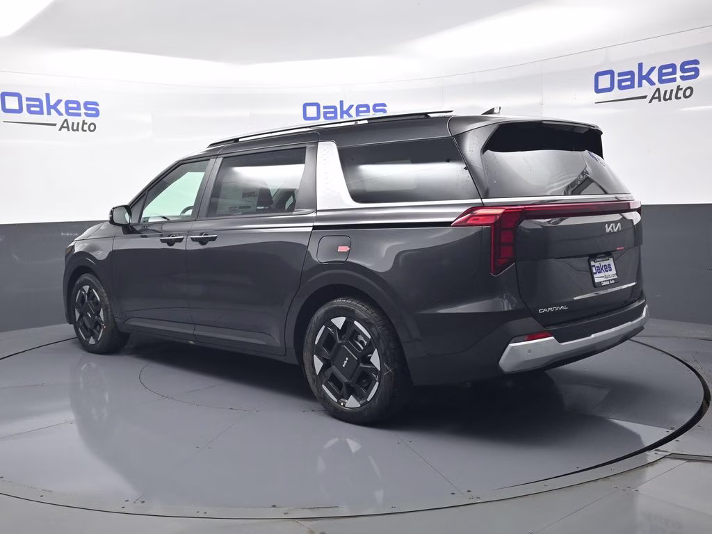 2026 Panthera Metal Kia Carnival EX FWD Van