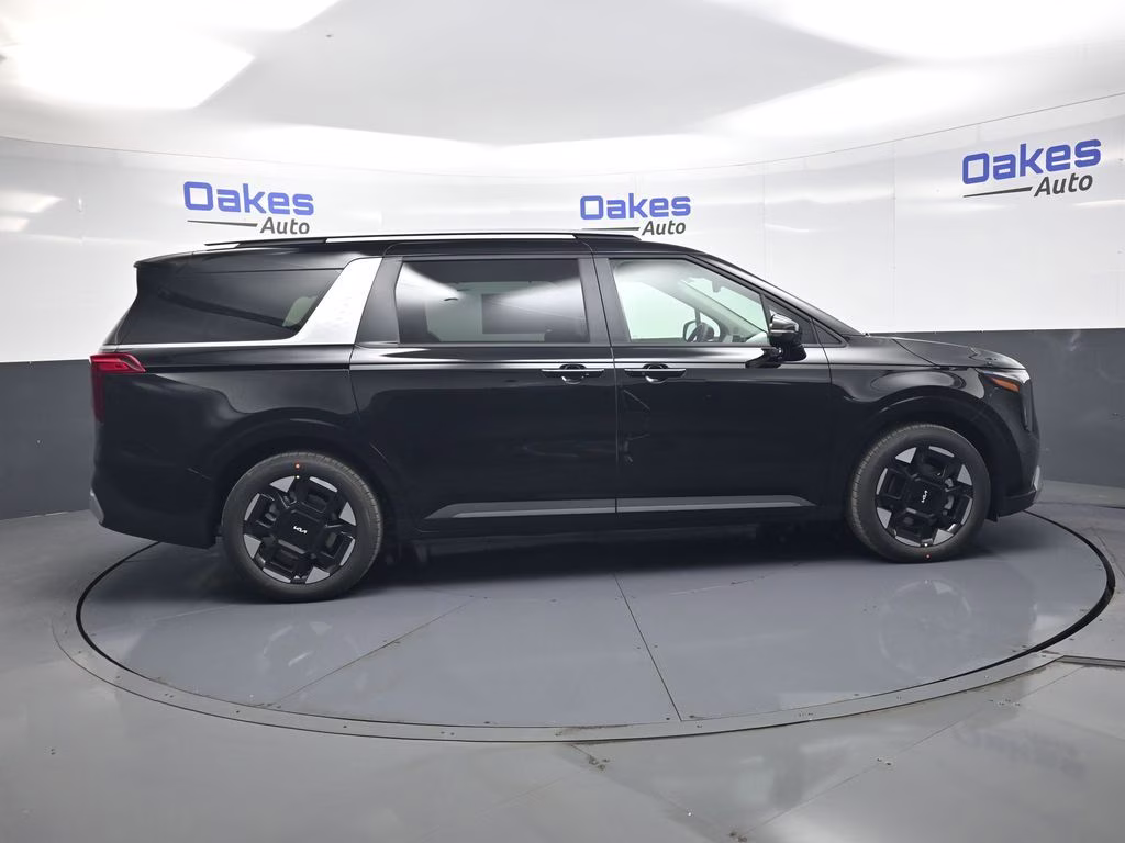 2026 Aurora Black Pearl Kia Carnival EX FWD Van