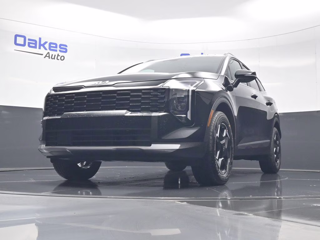 2026 Fusion Black Kia Sportage Hybrid EX AWD SUV