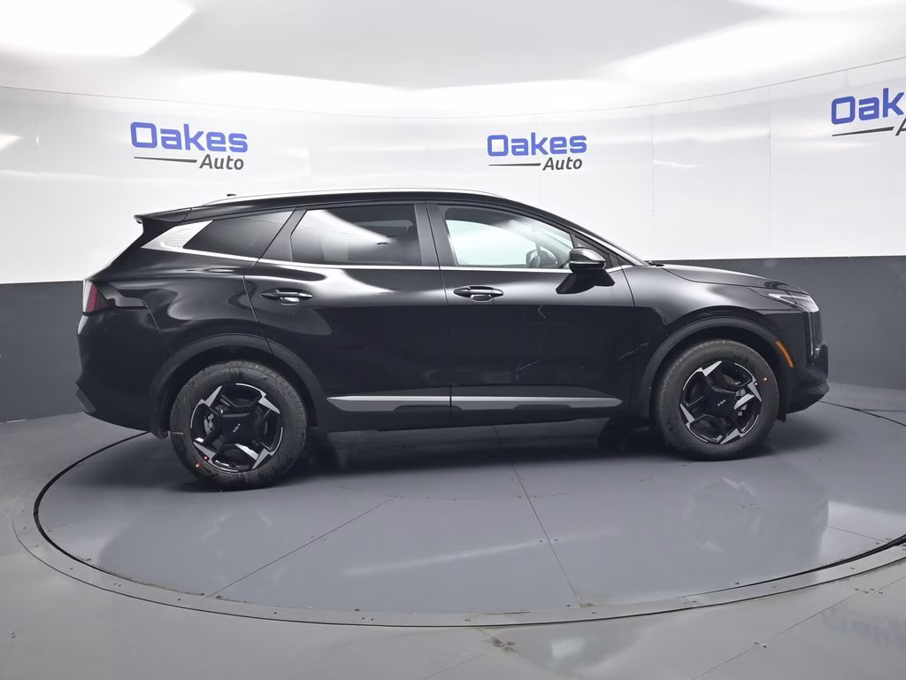 2026 Fusion Black Kia Sportage Hybrid EX AWD SUV