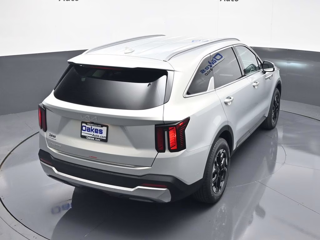 2026 Ivory Silver Kia Sorento S FWD SUV