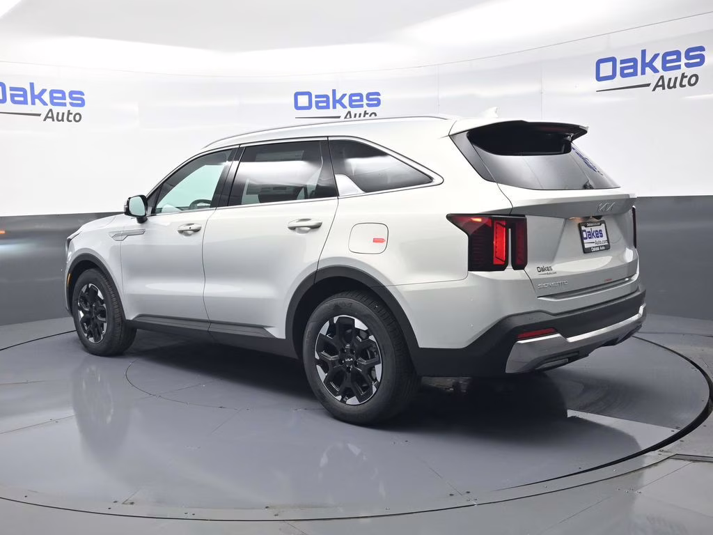 2026 Ivory Silver Kia Sorento S FWD SUV