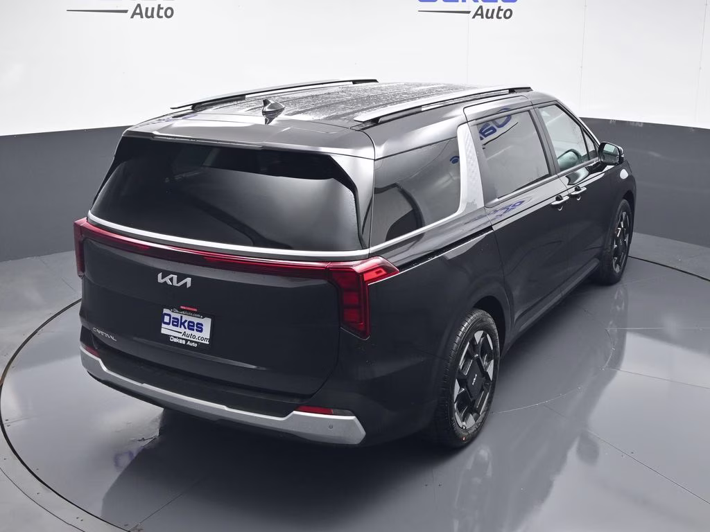 2026 Panthera Metal Kia Carnival EX FWD Van
