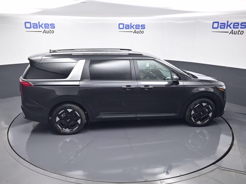 2026 Panthera Metal Kia Carnival EX FWD Van