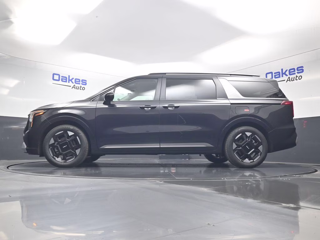 2026 Panthera Metal Kia Carnival EX FWD Van