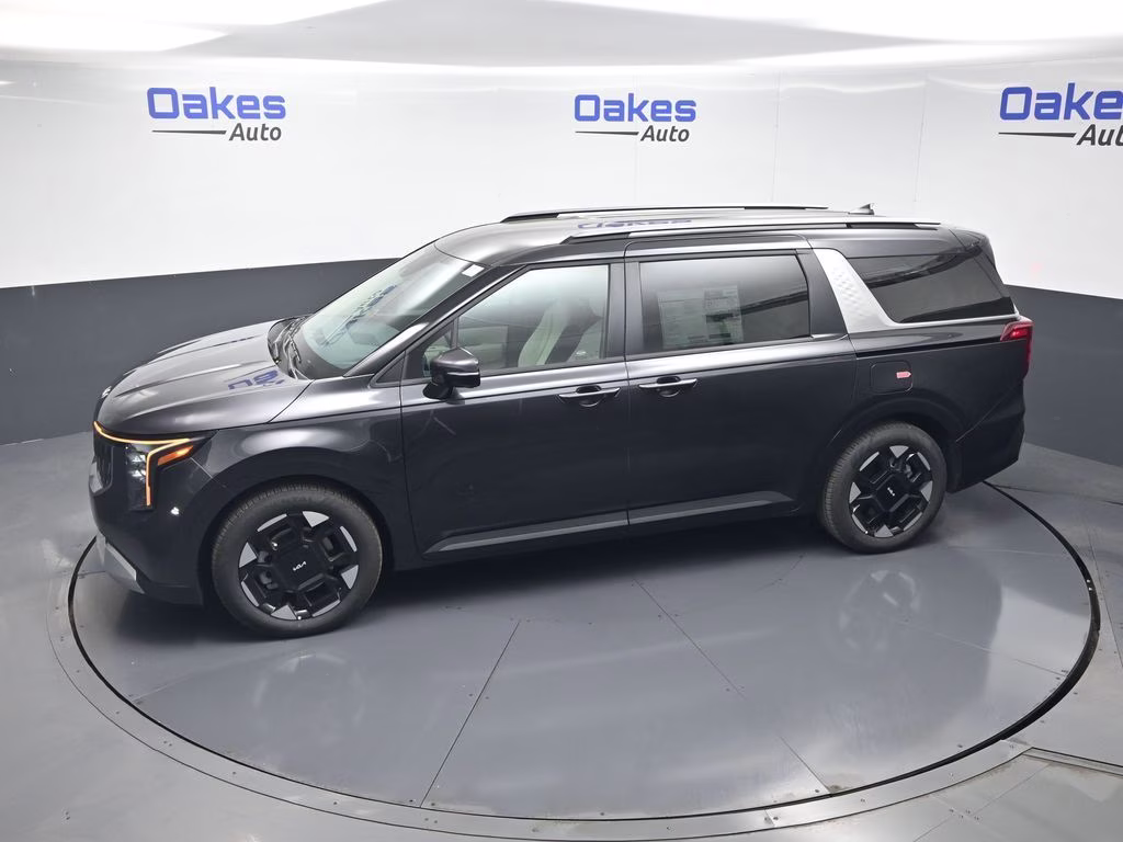 2026 Panthera Metal Kia Carnival EX FWD Van