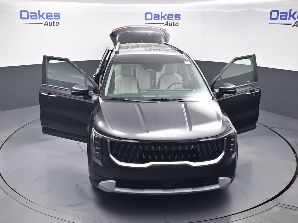 2026 Panthera Metal Kia Carnival EX FWD Van
