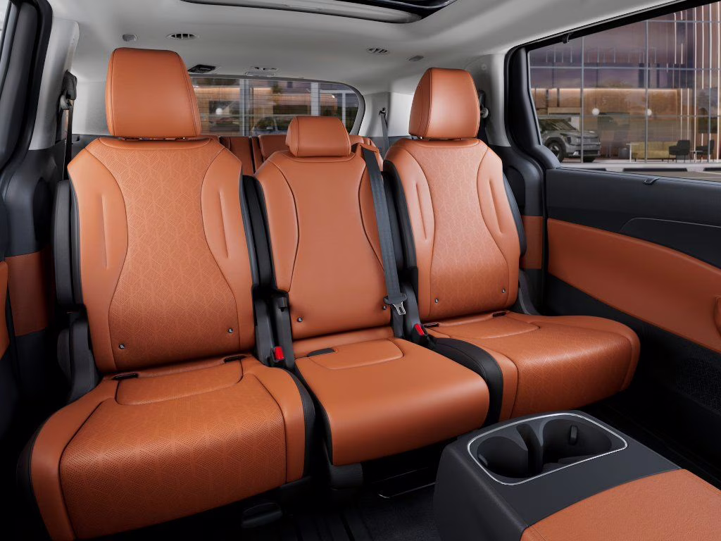 2026 Aurora Black Pearl Kia Carnival Hybrid SX FWD Van
