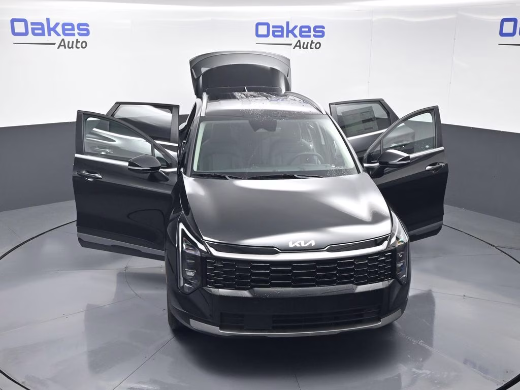 2026 Fusion Black Kia Sportage Hybrid EX AWD SUV