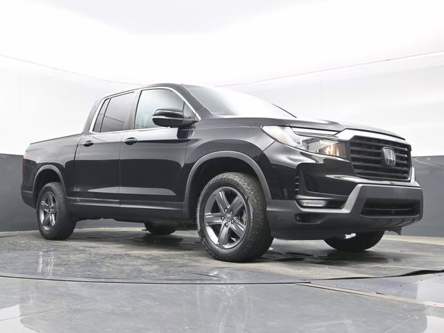 2023 Black Honda Ridgeline RTL AWD Truck
