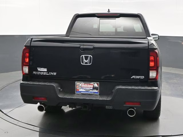 2023 Black Honda Ridgeline RTL AWD Truck
