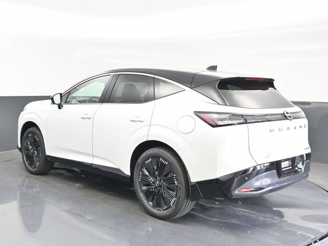 2026 Everest White Pearl/Black Nissan Murano Platinum AWD SUV