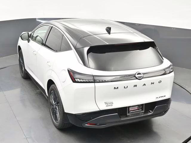 2026 Everest White Pearl/Black Nissan Murano Platinum AWD SUV