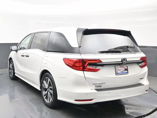 2023 White Honda Odyssey Touring FWD Van