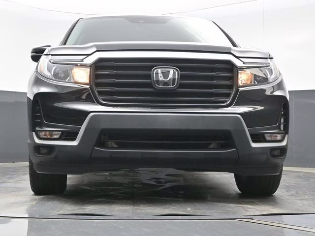 2023 Black Honda Ridgeline RTL AWD Truck