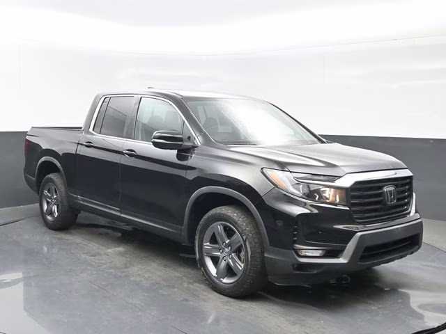 2023 Black Honda Ridgeline RTL AWD Truck