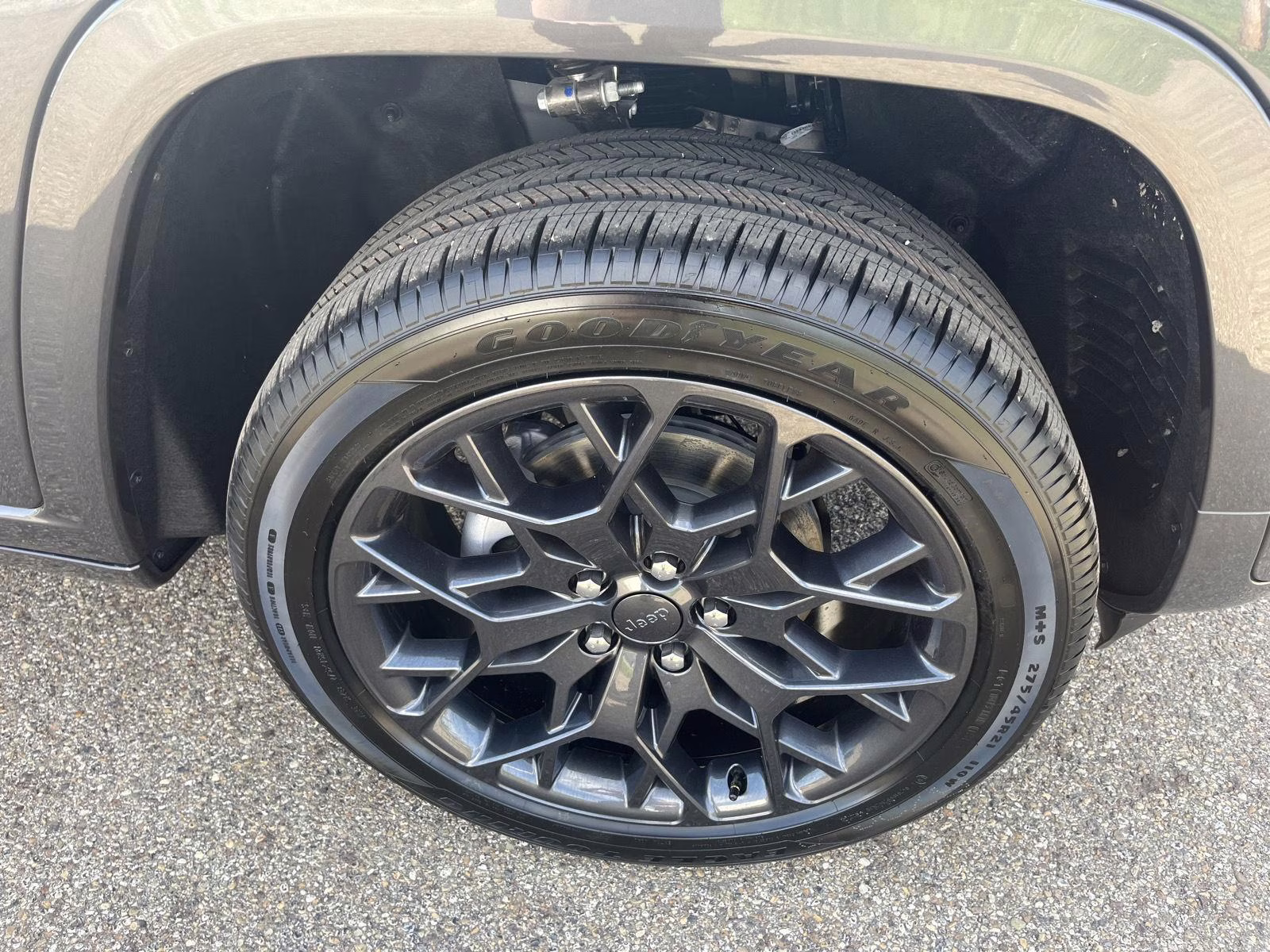 2026 Baltic Gray Metallic Clearcoat Jeep Grand Cherokee Summit 4X4 SUV