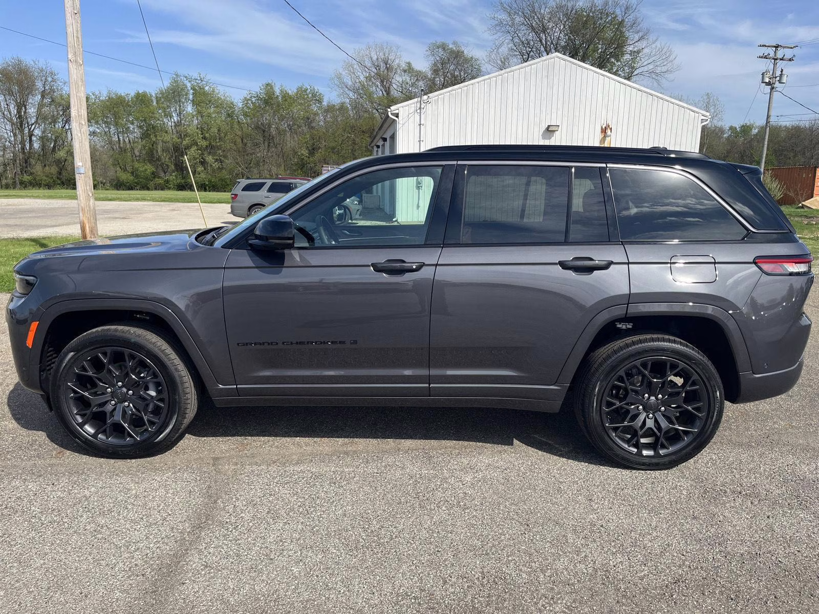 2026 Baltic Gray Metallic Clearcoat Jeep Grand Cherokee Summit 4X4 SUV