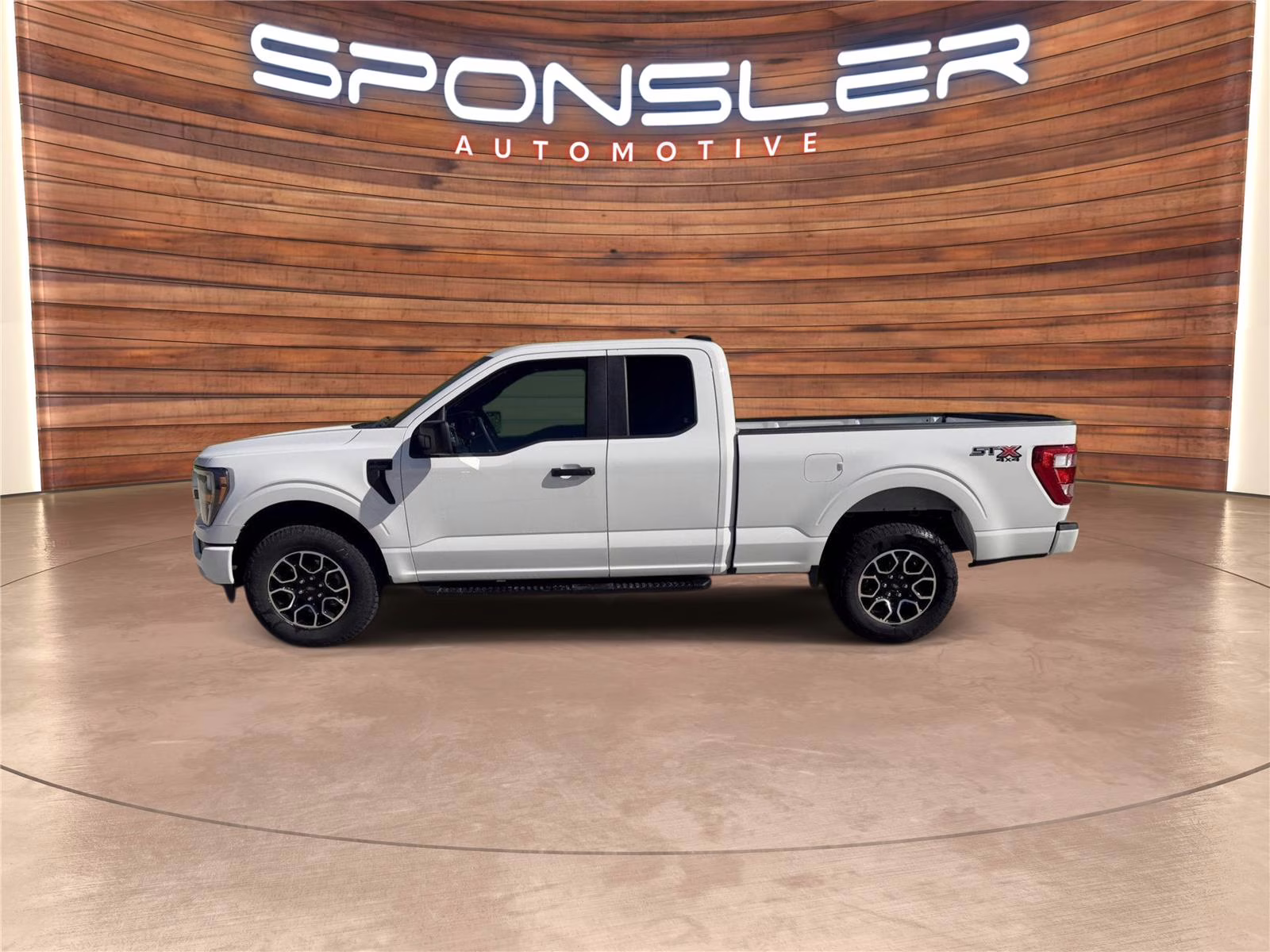 2023 Oxford White Ford F-150 XL 4X4 Truck