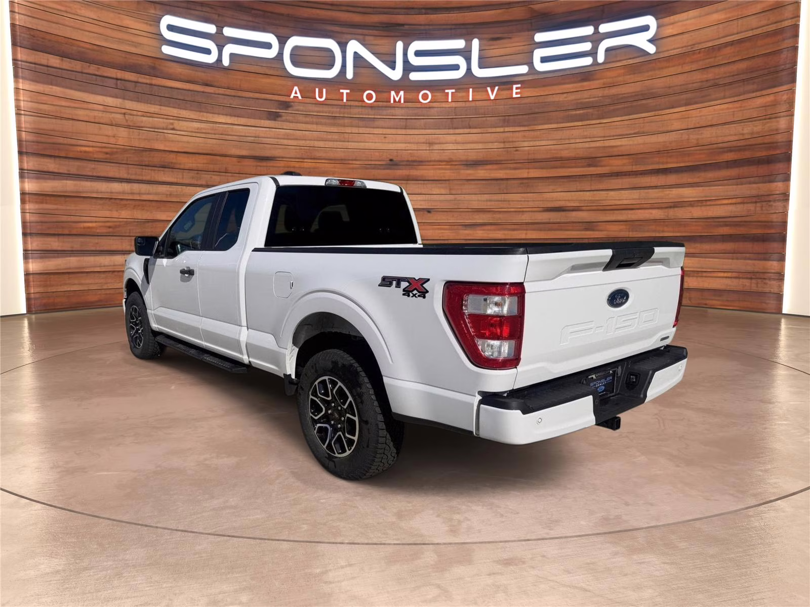 2023 Oxford White Ford F-150 XL 4X4 Truck