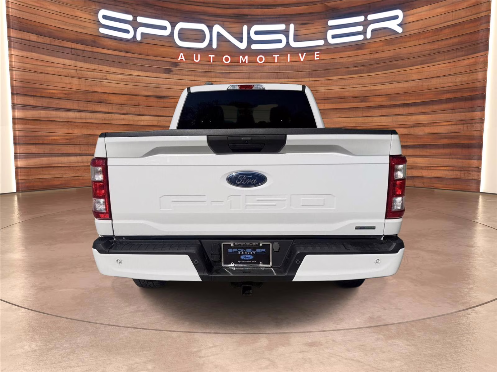 2023 Oxford White Ford F-150 XL 4X4 Truck