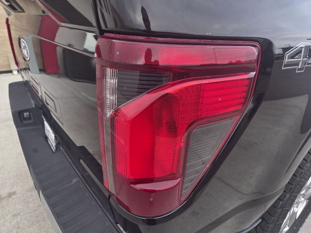 2024 Black Metallic Ford F-150 XLT 4X4 Truck