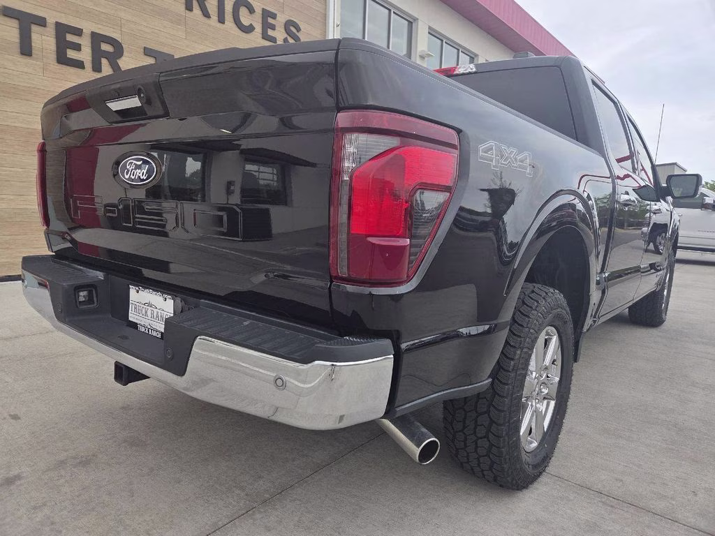 2024 Black Metallic Ford F-150 XLT 4X4 Truck