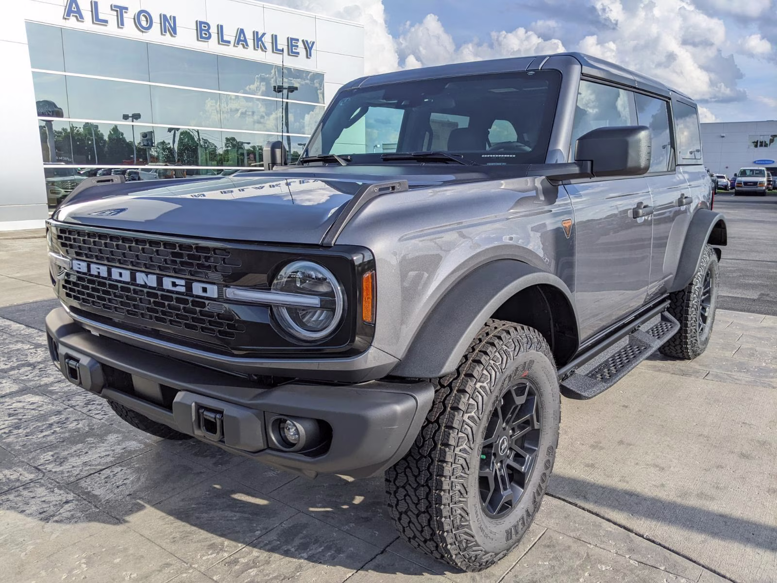 2026 Carbonized Gray Metallic Ford Bronco Badlands 4X4 SUV