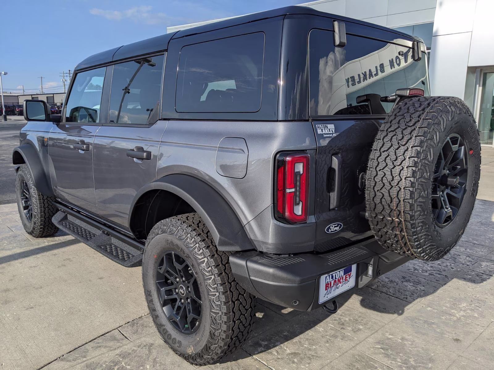 2026 Carbonized Gray Metallic Ford Bronco Badlands 4X4 SUV