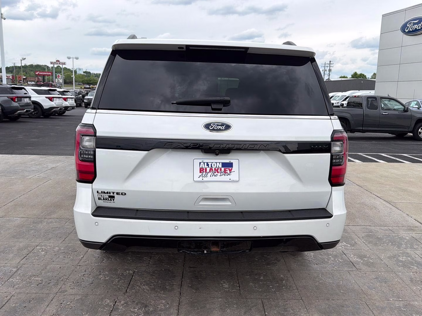 2021 Star White Metallic Tri-Coat Ford Expedition Max Limited 4X4 SUV