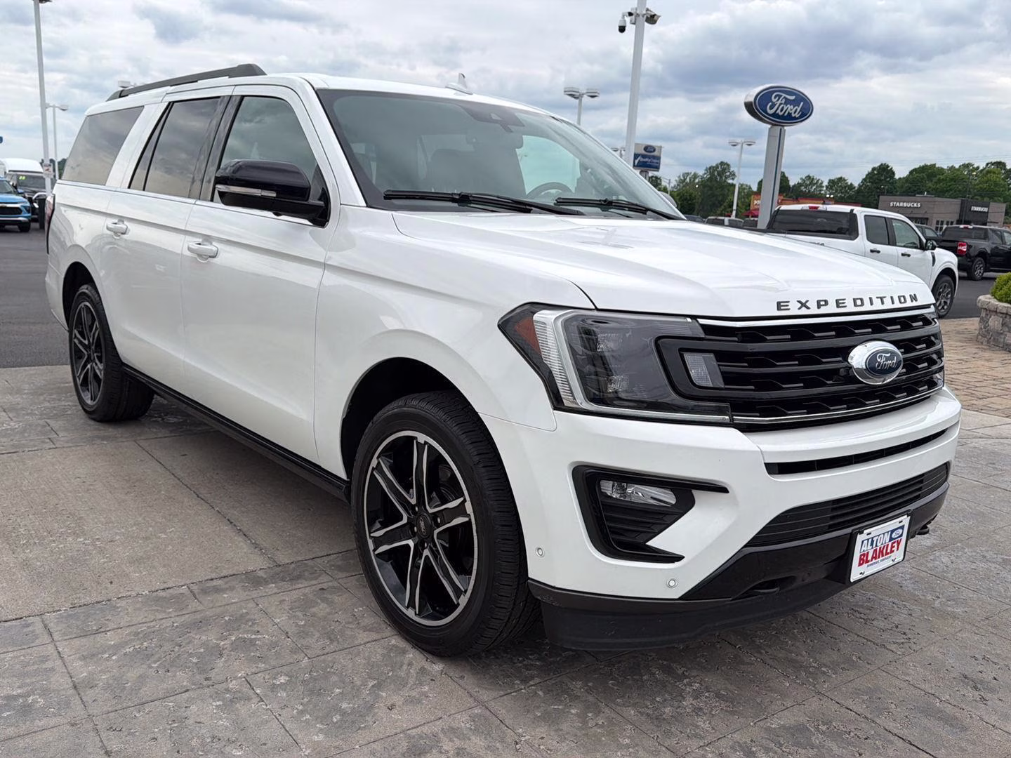 2021 Star White Metallic Tri-Coat Ford Expedition Max Limited 4X4 SUV