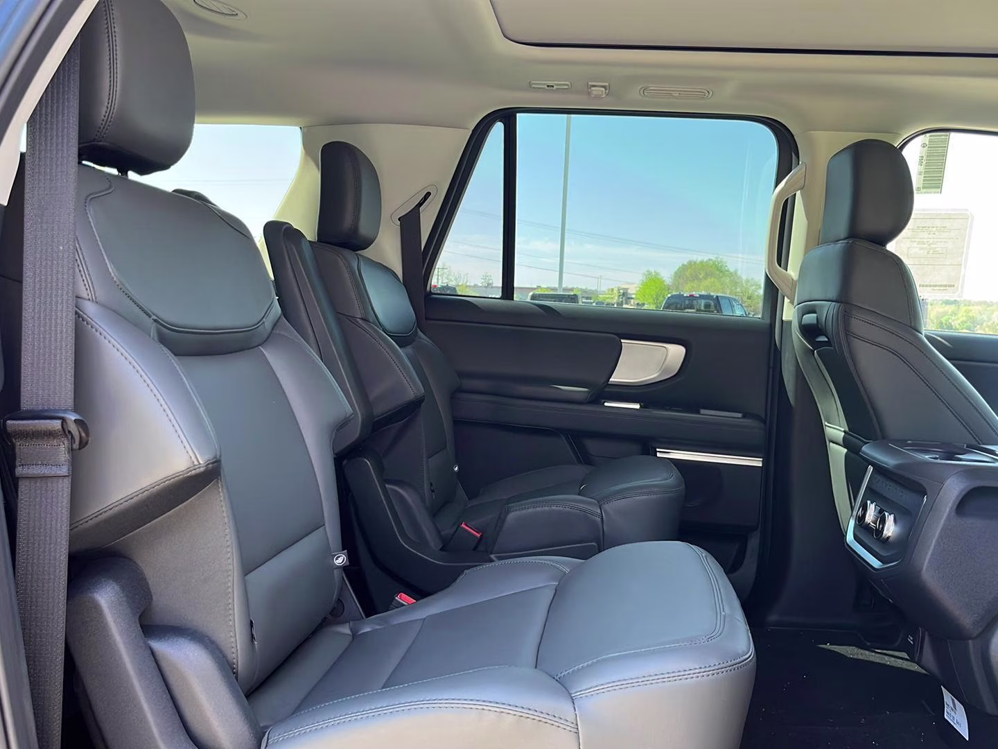 2026 Dark Matter Gray Metallic Ford Expedition Max Active 4X4 SUV