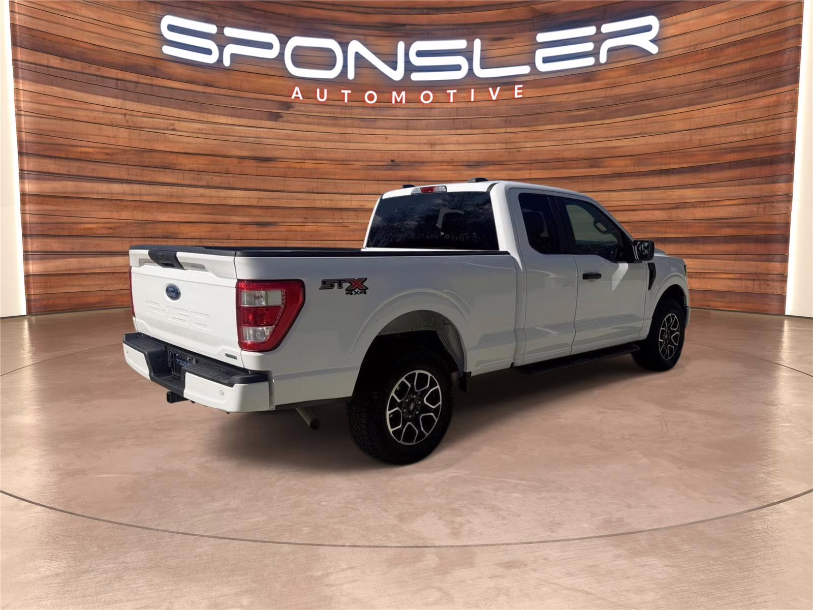 2023 Oxford White Ford F-150 XL 4X4 Truck