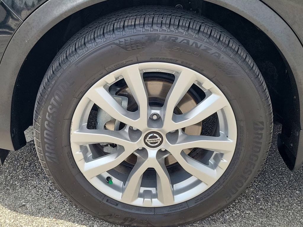 2022 Magnetic Black Pearl Nissan Rogue Sport SV FWD SUV