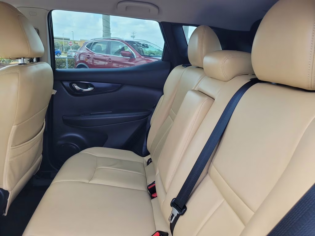 2022 Magnetic Black Pearl Nissan Rogue Sport SV FWD SUV