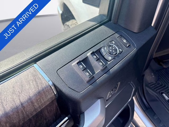 2019 Ingot Silver Ford Super Duty F-250 SRW Lariat 4X4 Truck