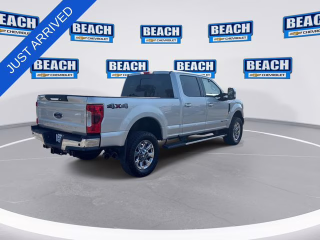 2019 Ingot Silver Ford Super Duty F-250 SRW Lariat 4X4 Truck