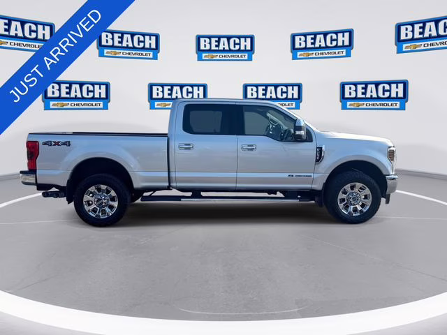 2019 Ingot Silver Ford Super Duty F-250 SRW Lariat 4X4 Truck