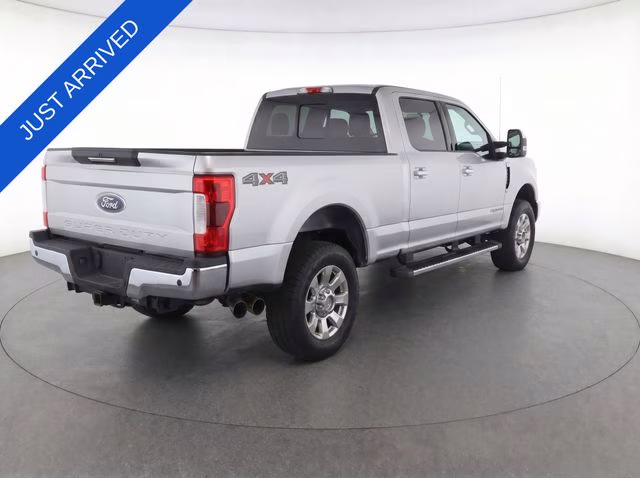 2019 Ingot Silver Ford Super Duty F-250 SRW Lariat 4X4 Truck
