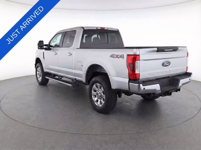2019 Ingot Silver Ford Super Duty F-250 SRW Lariat 4X4 Truck