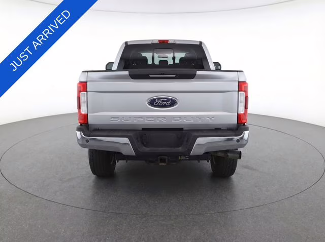 2019 Ingot Silver Ford Super Duty F-250 SRW Lariat 4X4 Truck