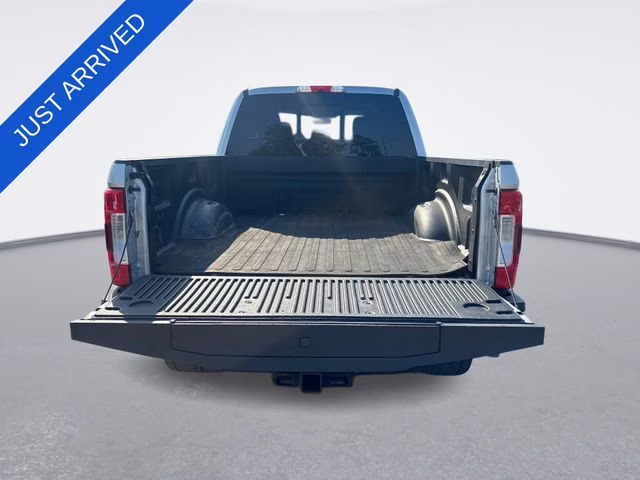 2019 Ingot Silver Ford Super Duty F-250 SRW Lariat 4X4 Truck