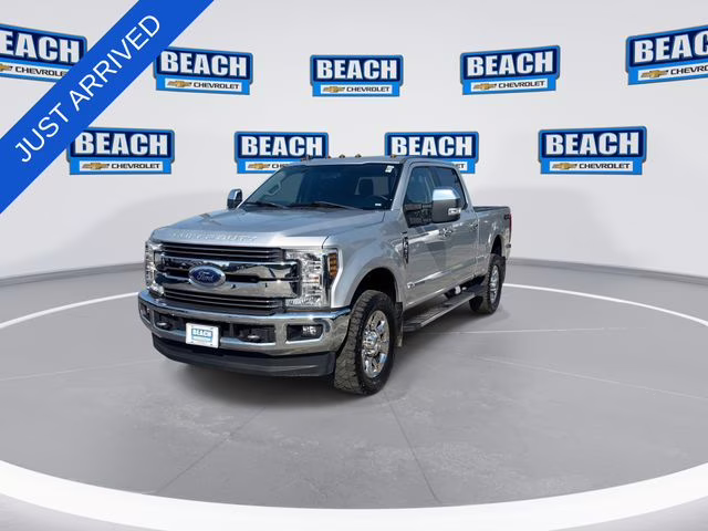2019 Ingot Silver Ford Super Duty F-250 SRW Lariat 4X4 Truck