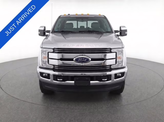 2019 Ingot Silver Ford Super Duty F-250 SRW Lariat 4X4 Truck