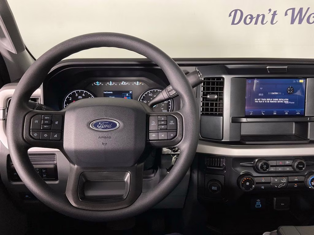 2026 Oxford White Ford Super Duty F-250 SRW XL RWD Truck