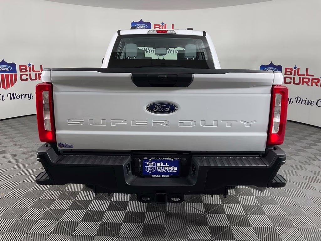 2026 Oxford White Ford Super Duty F-250 SRW XL RWD Truck