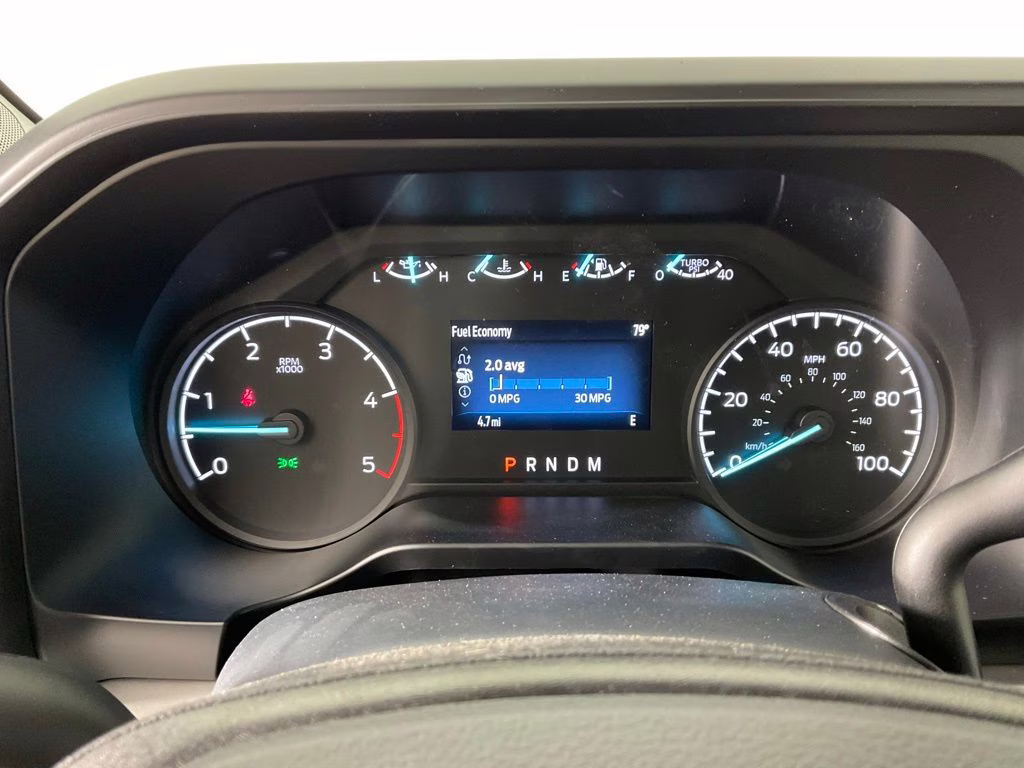 2026 Oxford White Ford Super Duty F-350 DRW XL 4X4 Truck