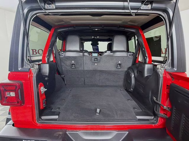 2020 Firecracker Red Clearcoat Jeep Wrangler Unlimited Rubicon 4X4 SUV