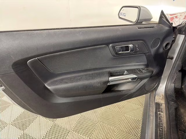 2021 Silver Metallic Ford Mustang EcoBoost RWD Coupe